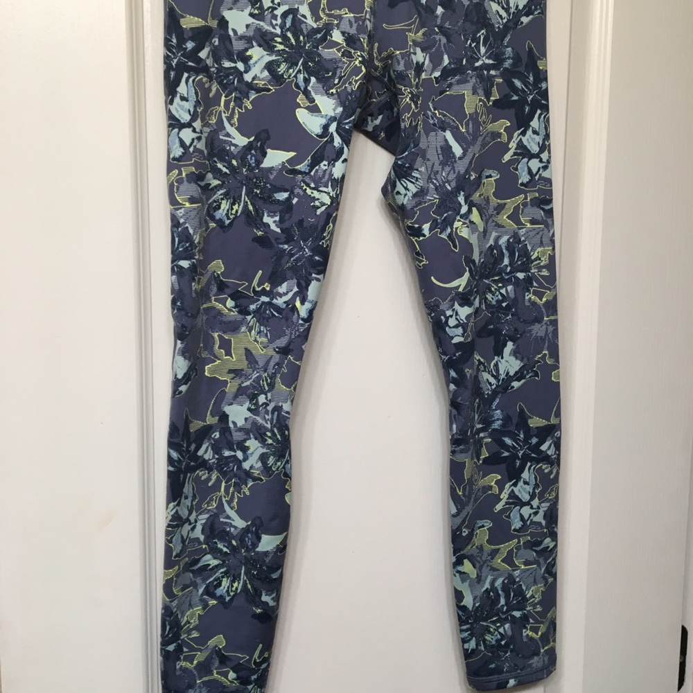Fabletics Floral Leggings Sz S